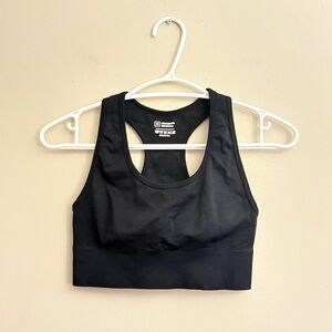 ✌️2/$10✌️ Black Athletic Seamless Medium Compression Sports Bra